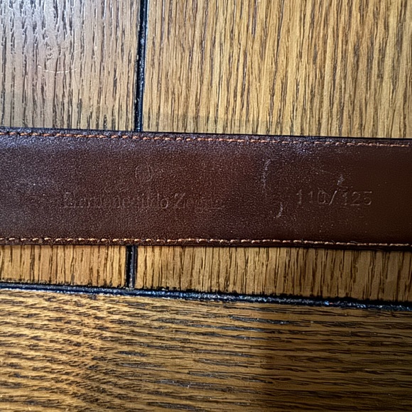Ermenegildo Zegna Men’s Genuine Italian Leather Belt - Picture 3 of 3
